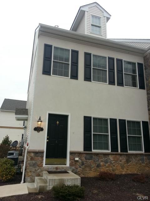 1798 Merlot Dr, Easton, PA 18045 - photo 1
