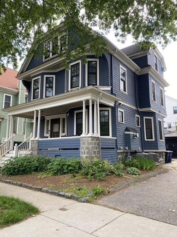 77 Highland Rd, Somerville, MA 02144 - photo 1