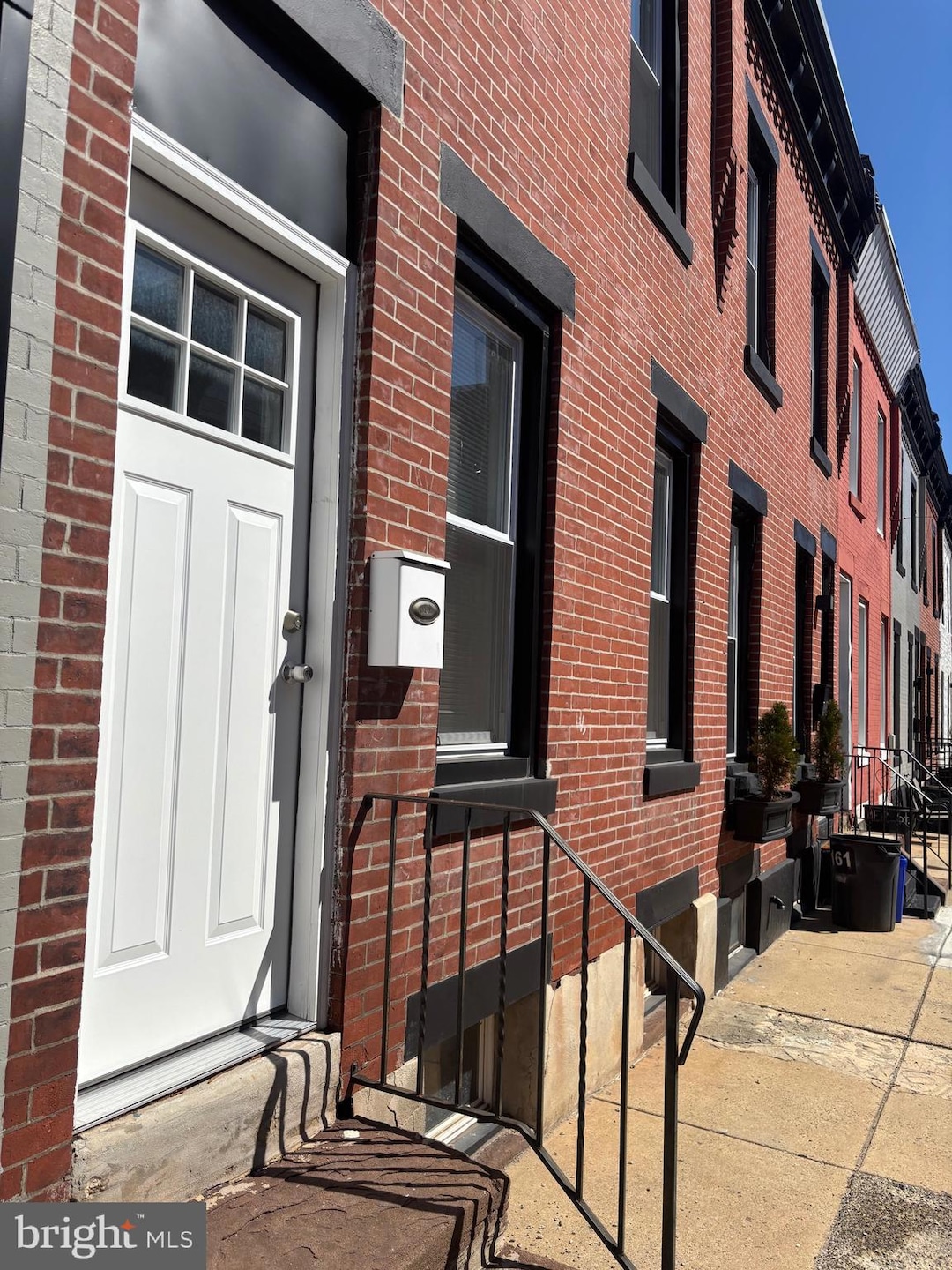 163 W Palmer St, Philadelphia, PA 19122 - photo 1