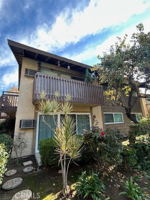 3050 S Bristol St unit 2M, Santa Ana, CA 92704 - photo 1