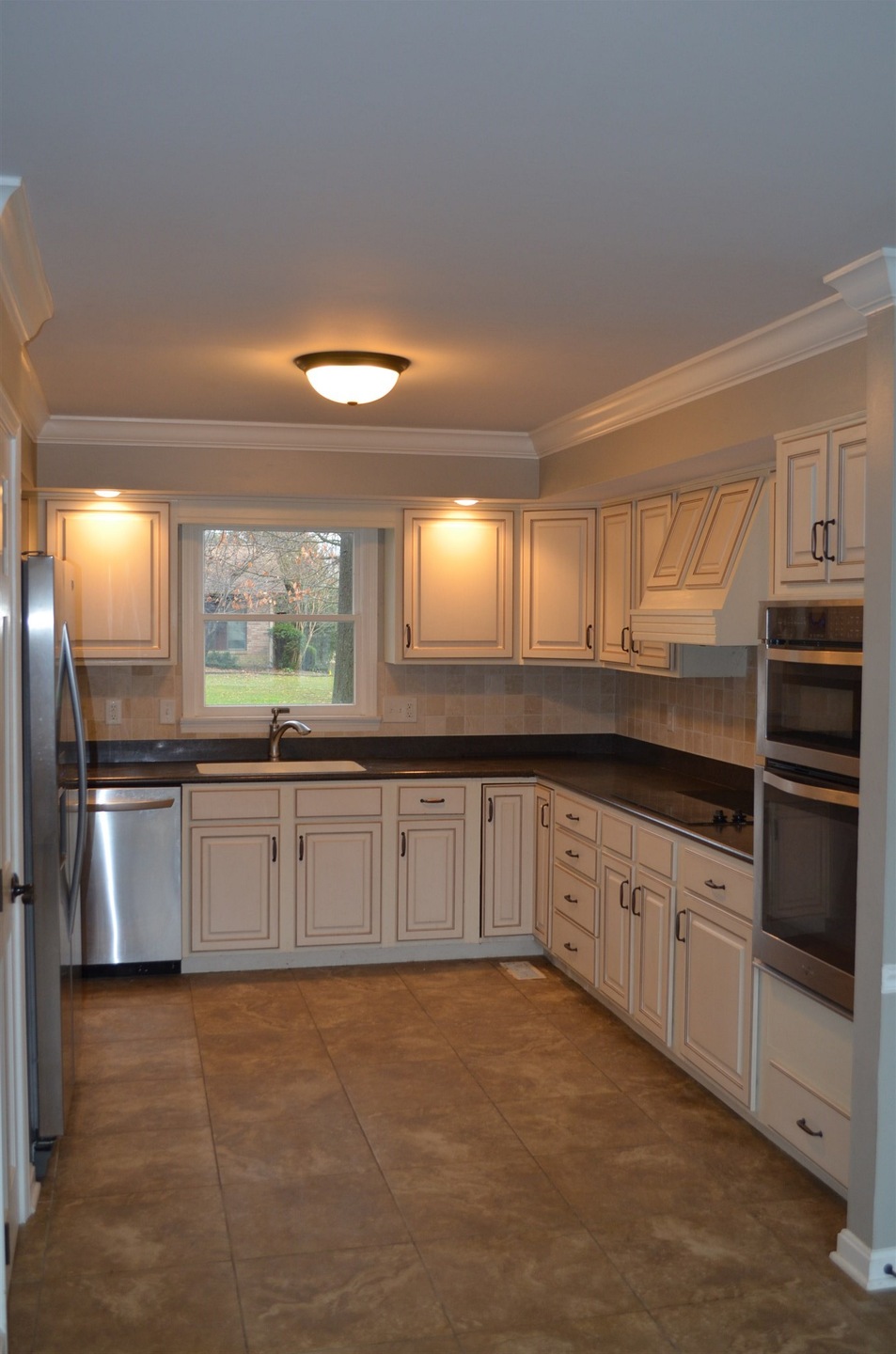 8300 Roberts Ridge Rd, Newburgh, IN 47630 - photo 1