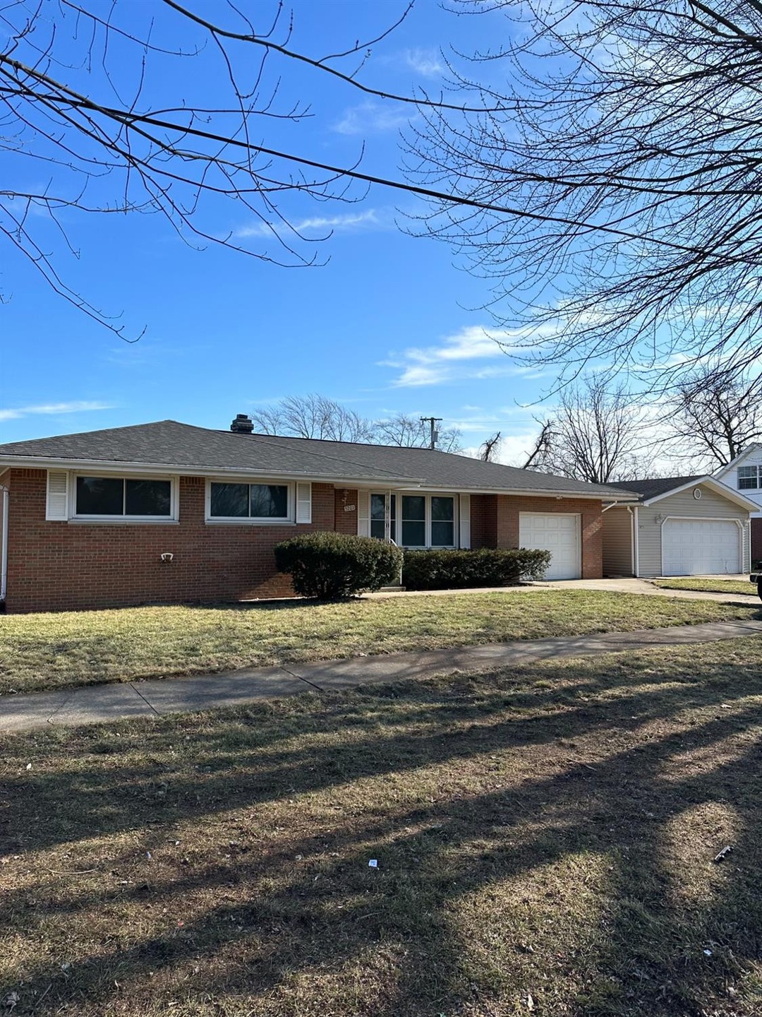 5201 Harrison St, Merrillville, IN 46410 - photo 1