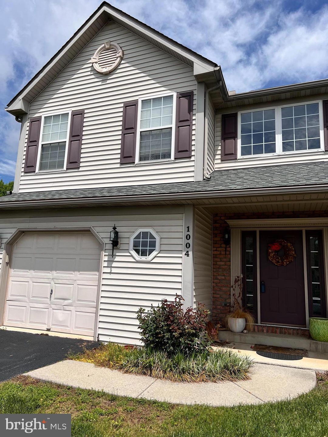 1004 Felix Ct, Reading, PA 19605 - photo 1