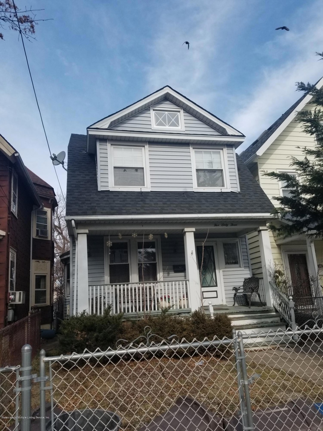 563 Delafield Ave, Staten Island, NY 10310 - photo 1