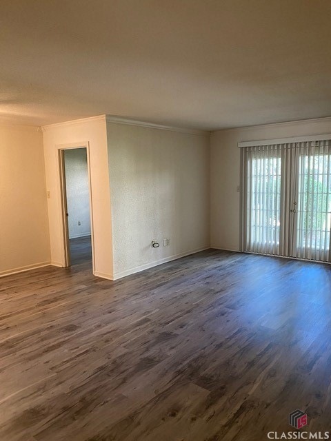 New Laminate Flooring in Living and Dining