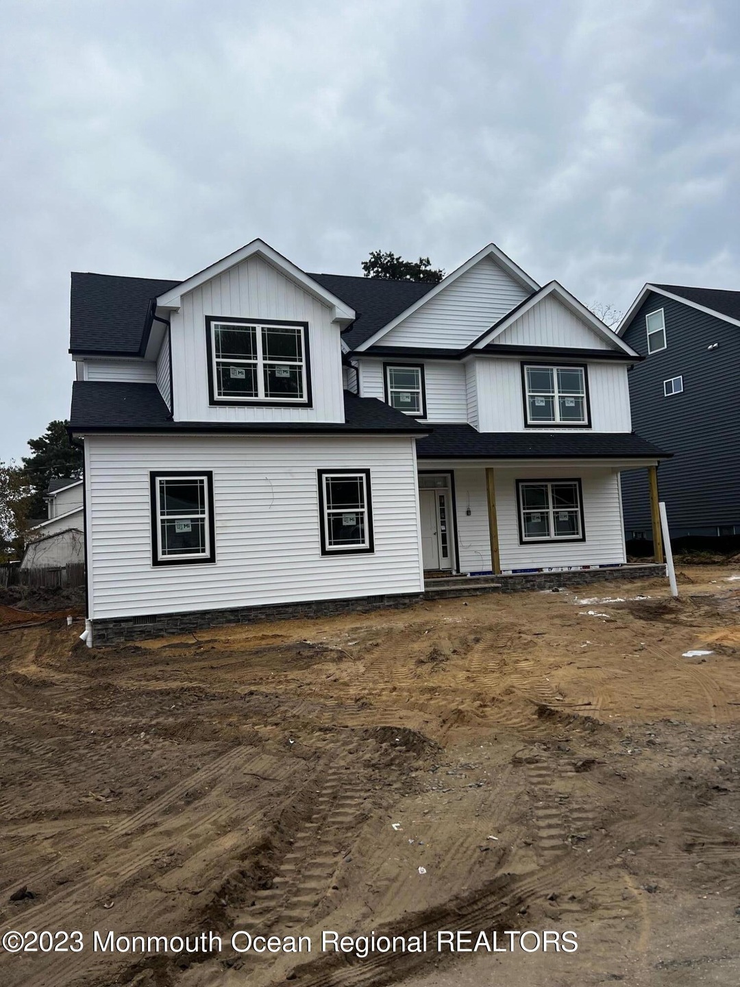 112 Champlain St, Toms River, NJ 08757 - photo 1