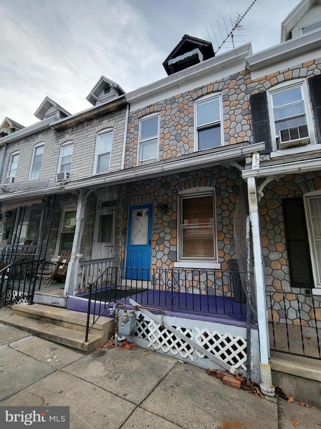 404 Printz St, Reading, PA 19606 - photo 1