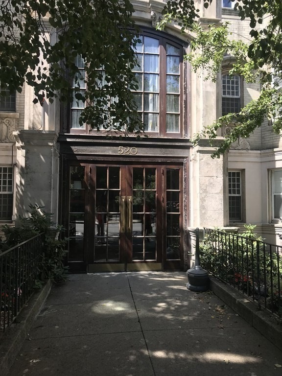 520 Beacon St unit 6B, Boston, MA 02215 - photo 1