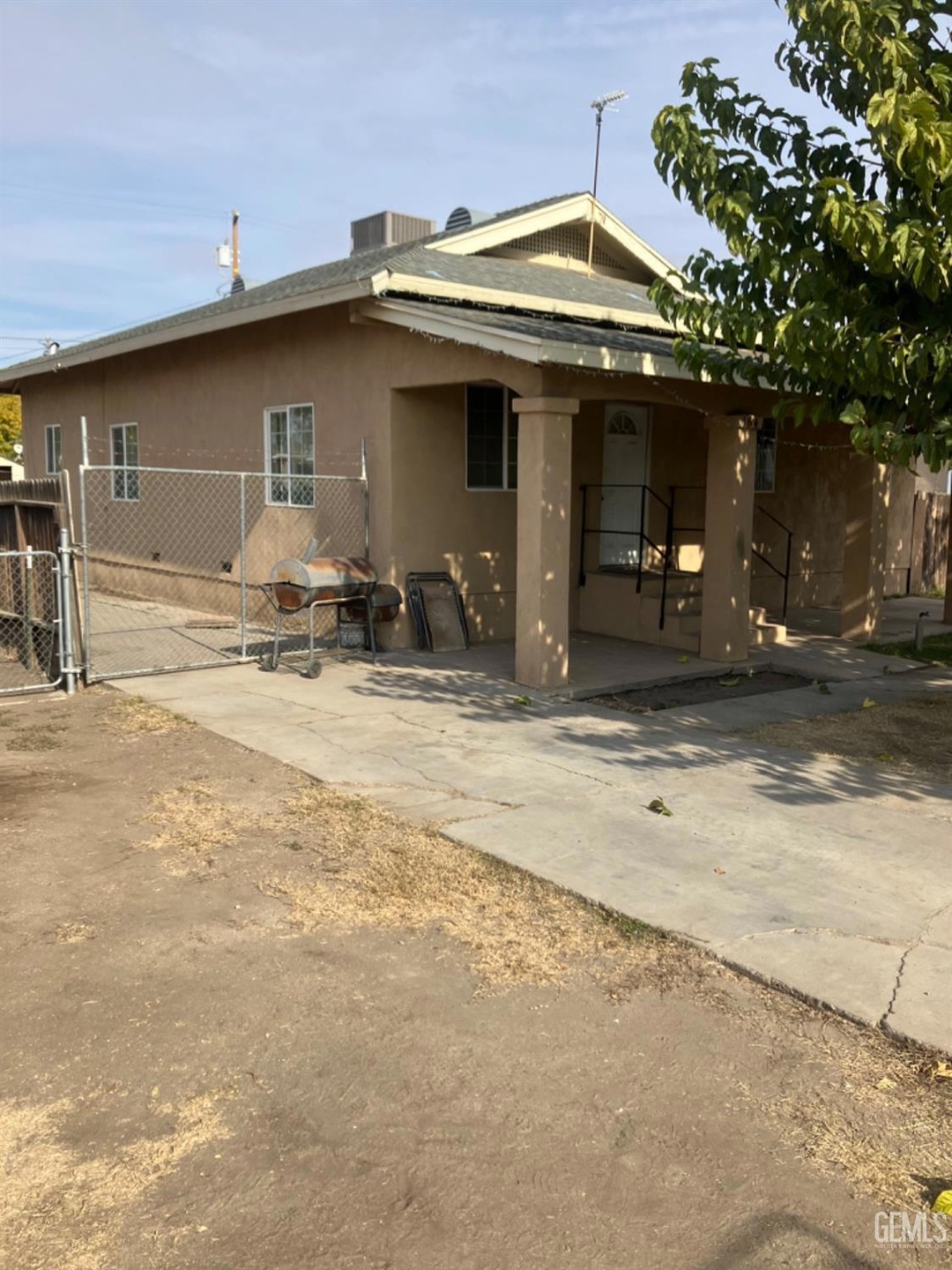 164 W 2nd St, Buttonwillow, CA 93206 | MLS# 202400018