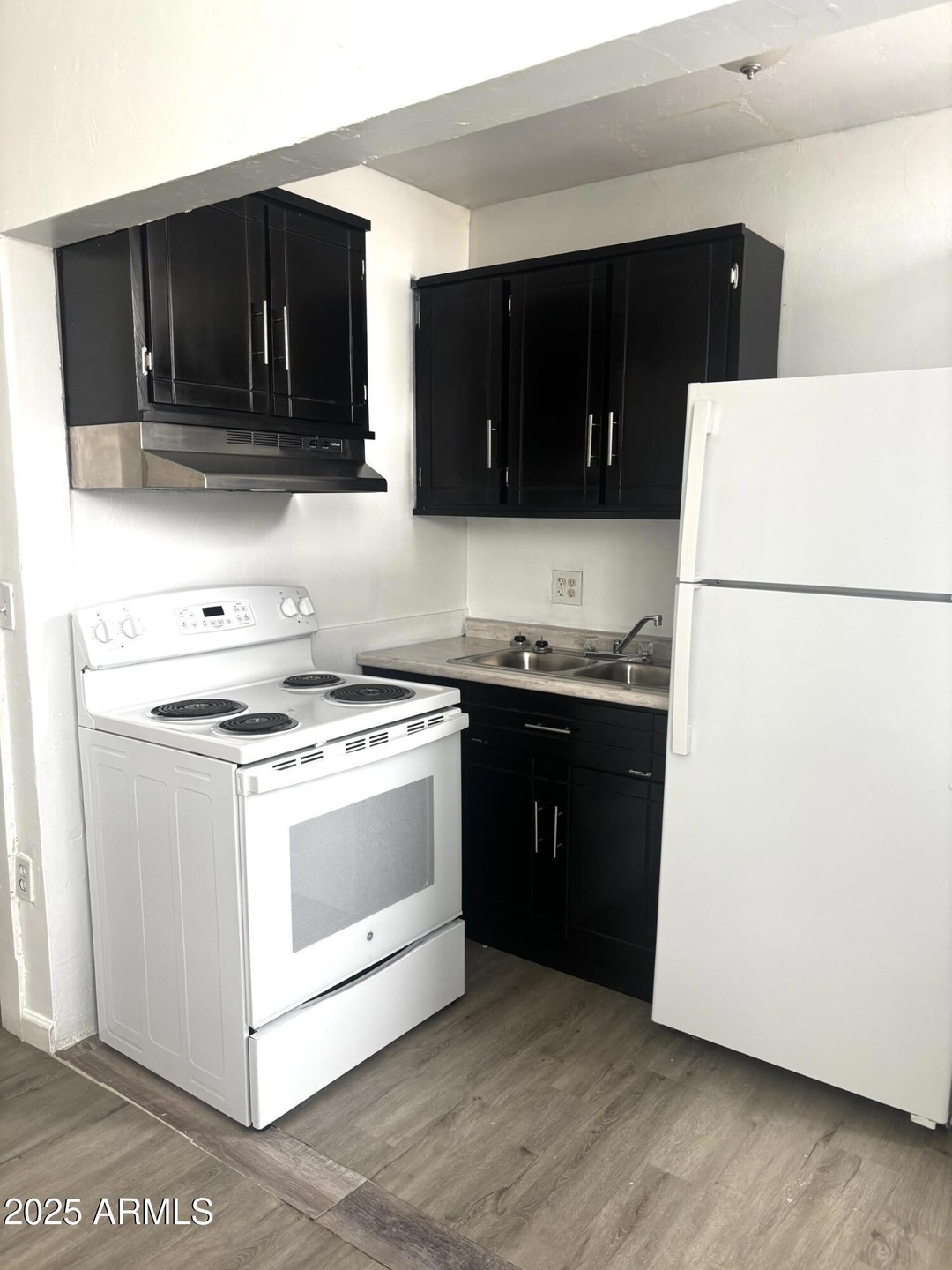 633 E 9th St unit 4, Douglas, AZ 85607 - photo 1