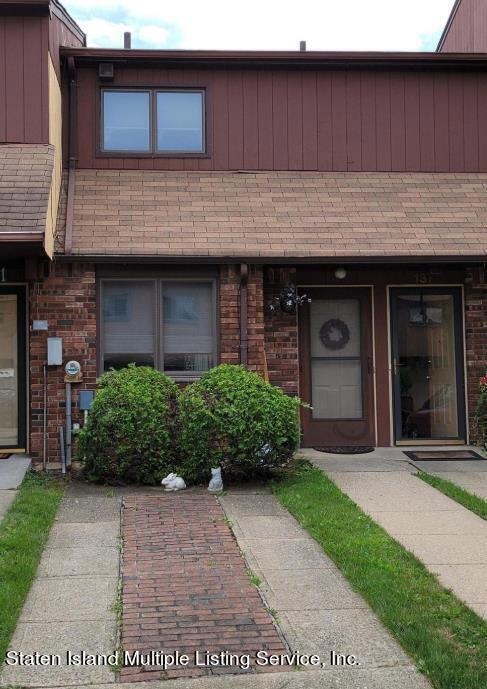39 Gateway Dr unit 180, Staten Island, NY 10304 - photo 1