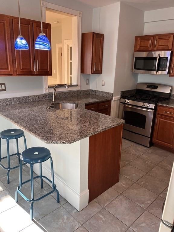 68 Medford St unit 2, Medford, MA 02155 - photo 1