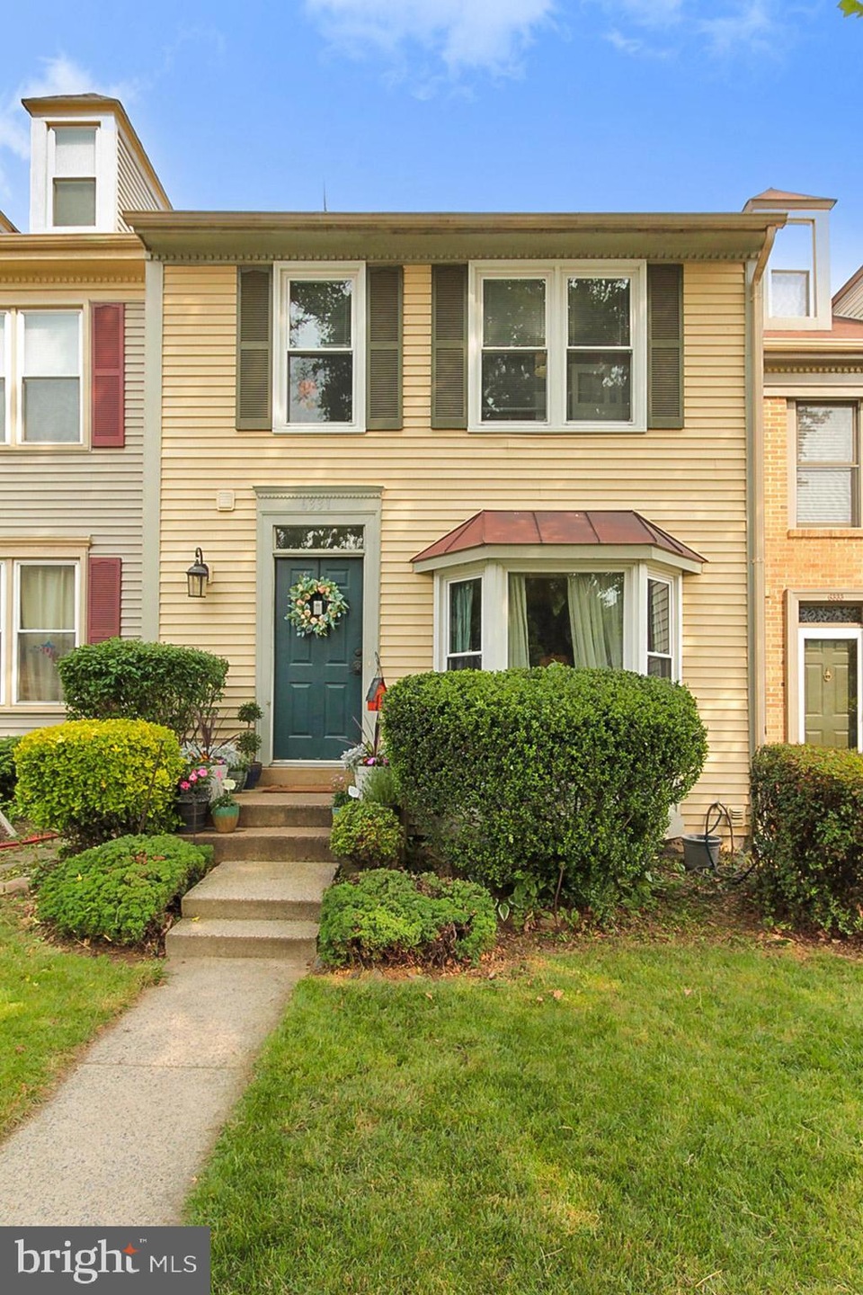 6331 Mary Todd Ct, Centreville, VA 20121 - photo 1