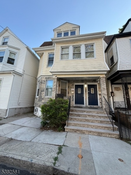 For Rent $2,000/month