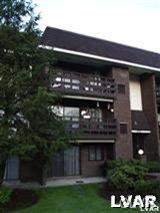 1575 Creekside Rd unit 7, Whitehall, PA 18052 - photo 1