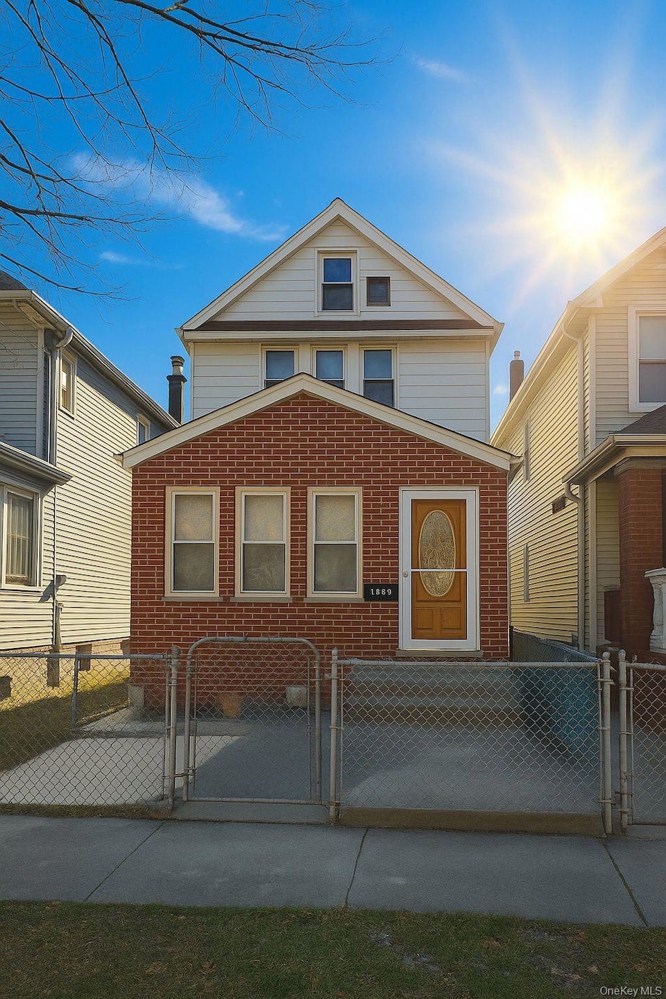 150-16 115th Dr, Jamaica, NY 11434 - photo 1