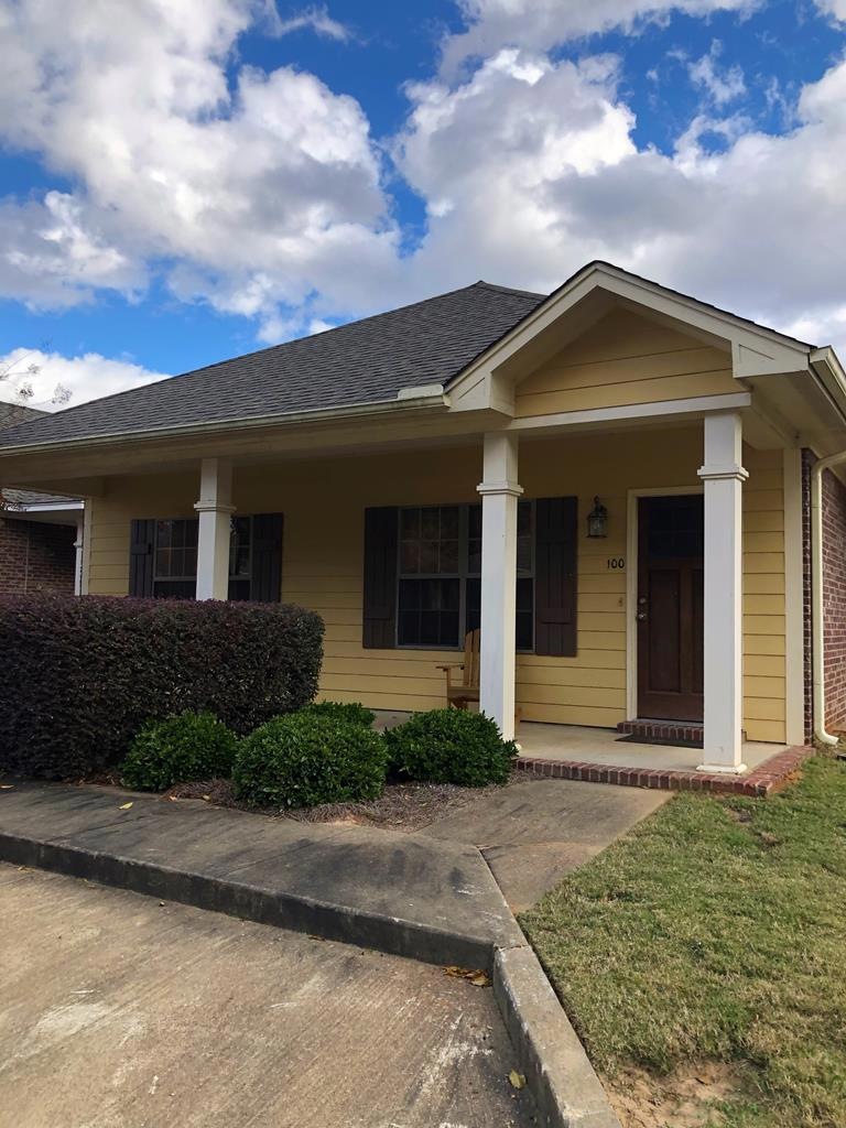 100 Pr 1037, Oxford, MS 38655 - photo 1