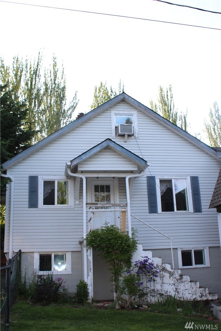 31 E Mcgill Ave, Everett, WA 98208 - photo 1