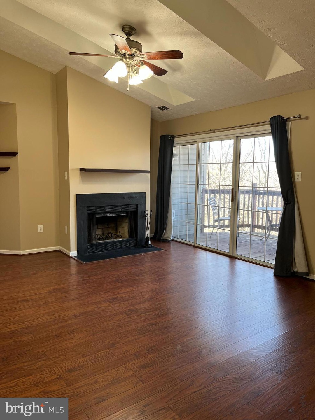 114 11 Timberlake Terrace unit 11, Stephens City, VA 22655 - photo 1