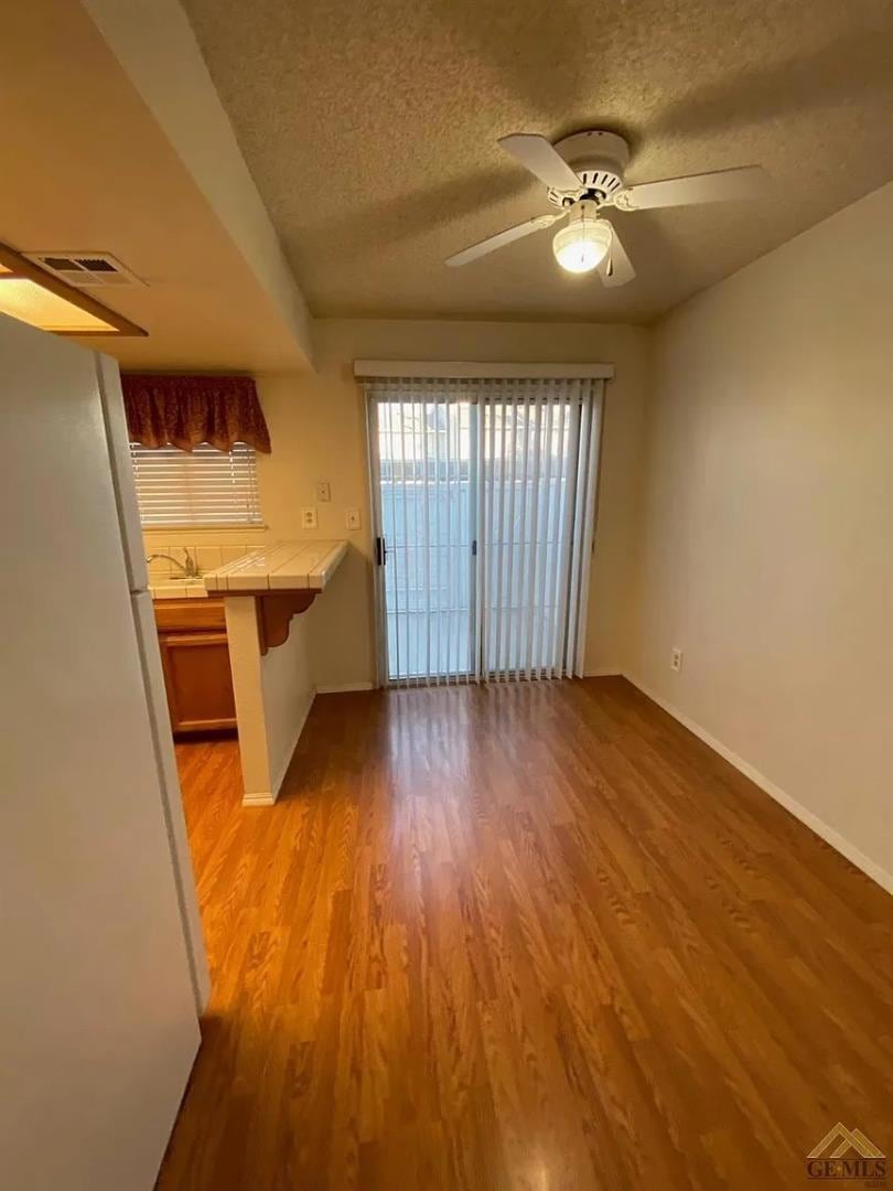 For Rent $1,293/month