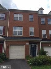 12774 Heron Ridge Dr, Fairfax, VA 22030 - photo 1