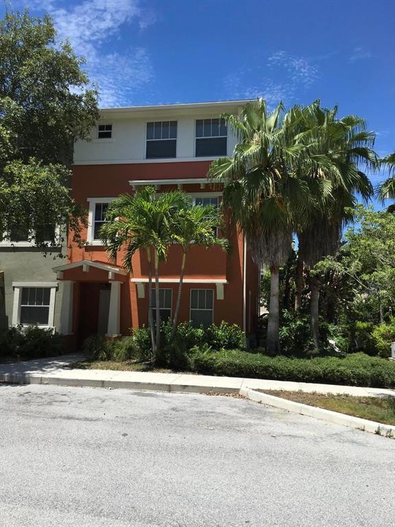 780 Marina Del Ray Ln unit 6, West Palm Beach, FL 33401 - photo 1