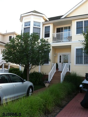 214 N Adams Ave, Margate City, NJ 08402 - photo 1
