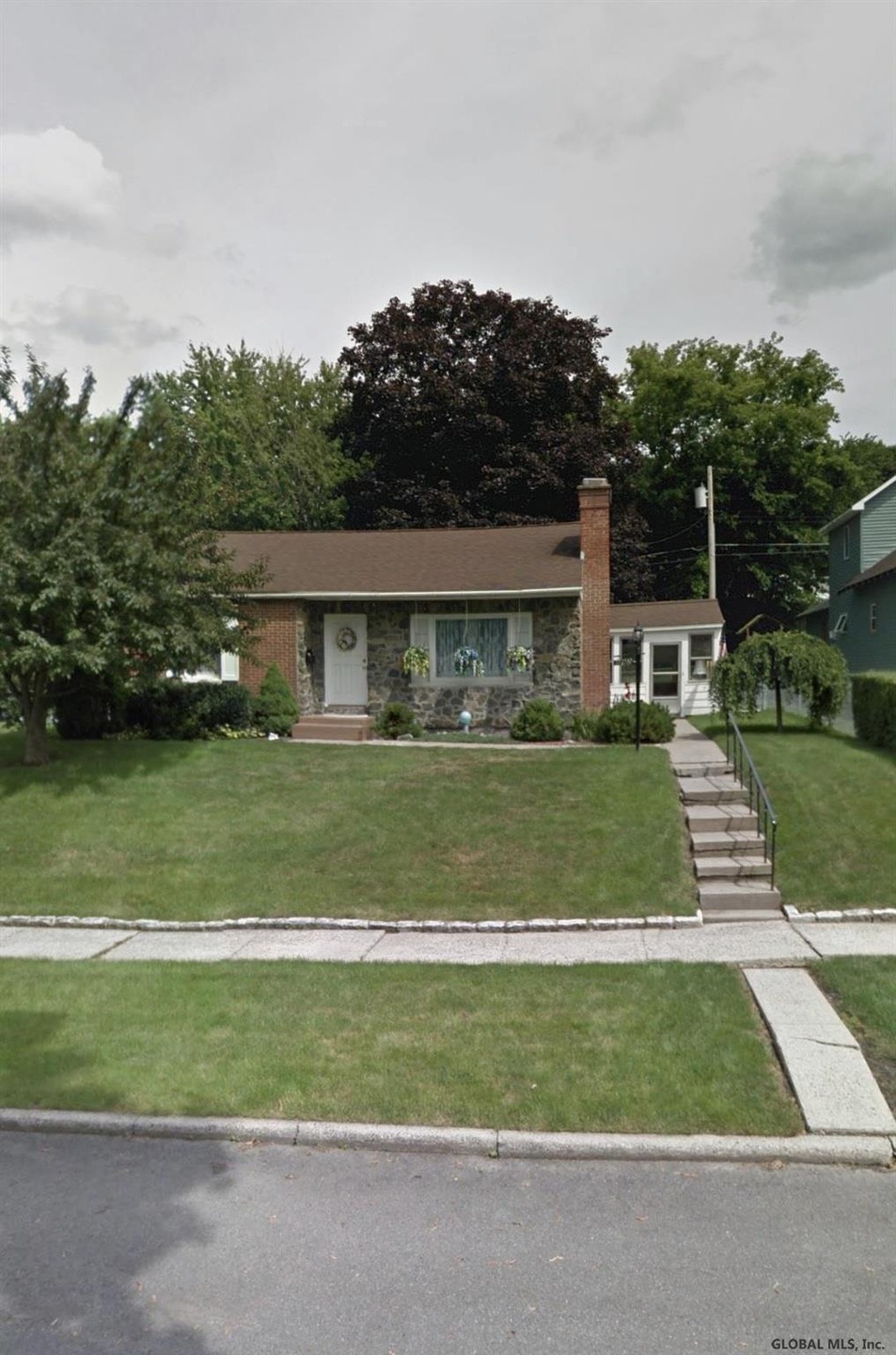 892 8th Ave, Troy, NY 12182 - photo 1