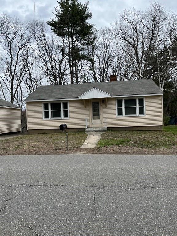 31 Catacunemaug Rd, Shirley, MA 01464 - photo 1