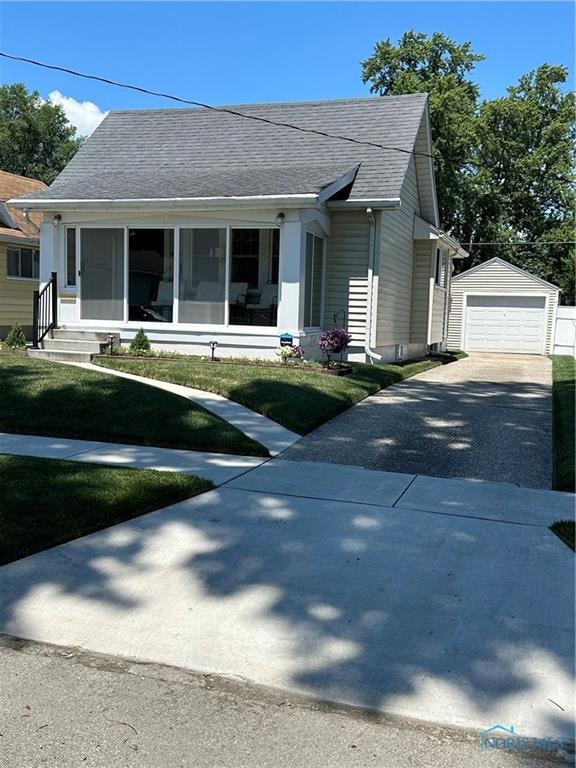 2532 Elsie Ave, Toledo, OH 43613 - photo 1