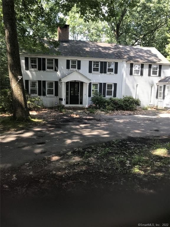 331 Ridgewood Rd, West Hartford, CT 06107 - photo 1