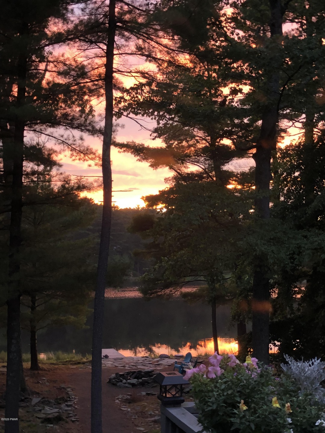 155 Marigold Ln, Milford, PA 18337 - photo 1