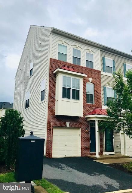 201 Shamrock Dr, Stafford, VA 22556 - photo 1