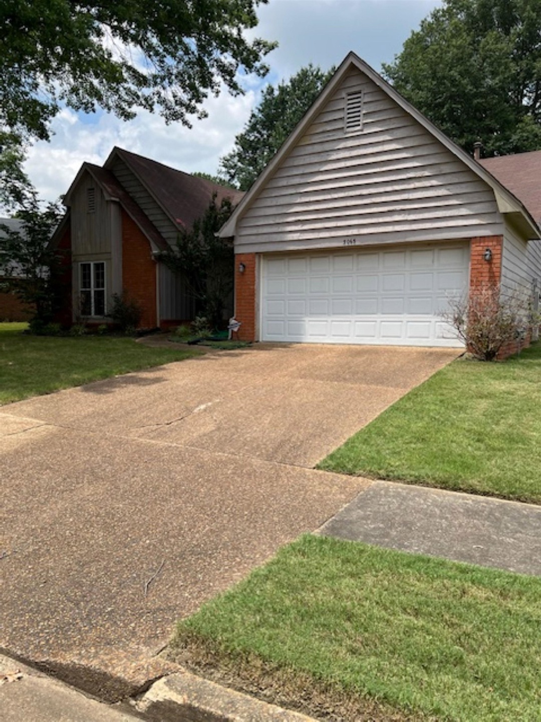 Sold $215,000 • Co-Listing Agent