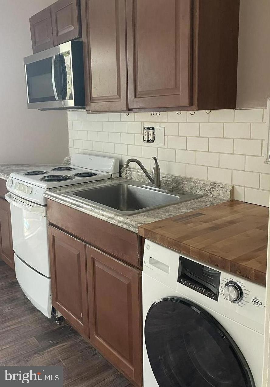 5734 Main St unit 2ND FLOOR, Mays Landing, NJ 08330 - photo 1