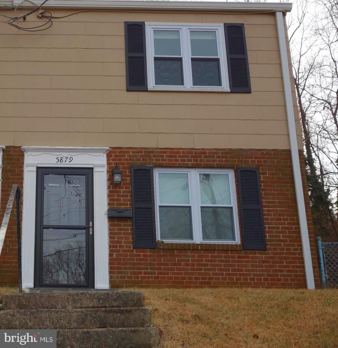5879 Blaine Dr, Alexandria, VA 22303 - photo 1