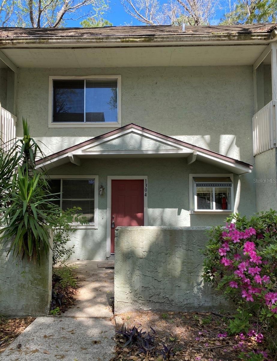 For Rent $1,475/month • Co-Listing Agent
