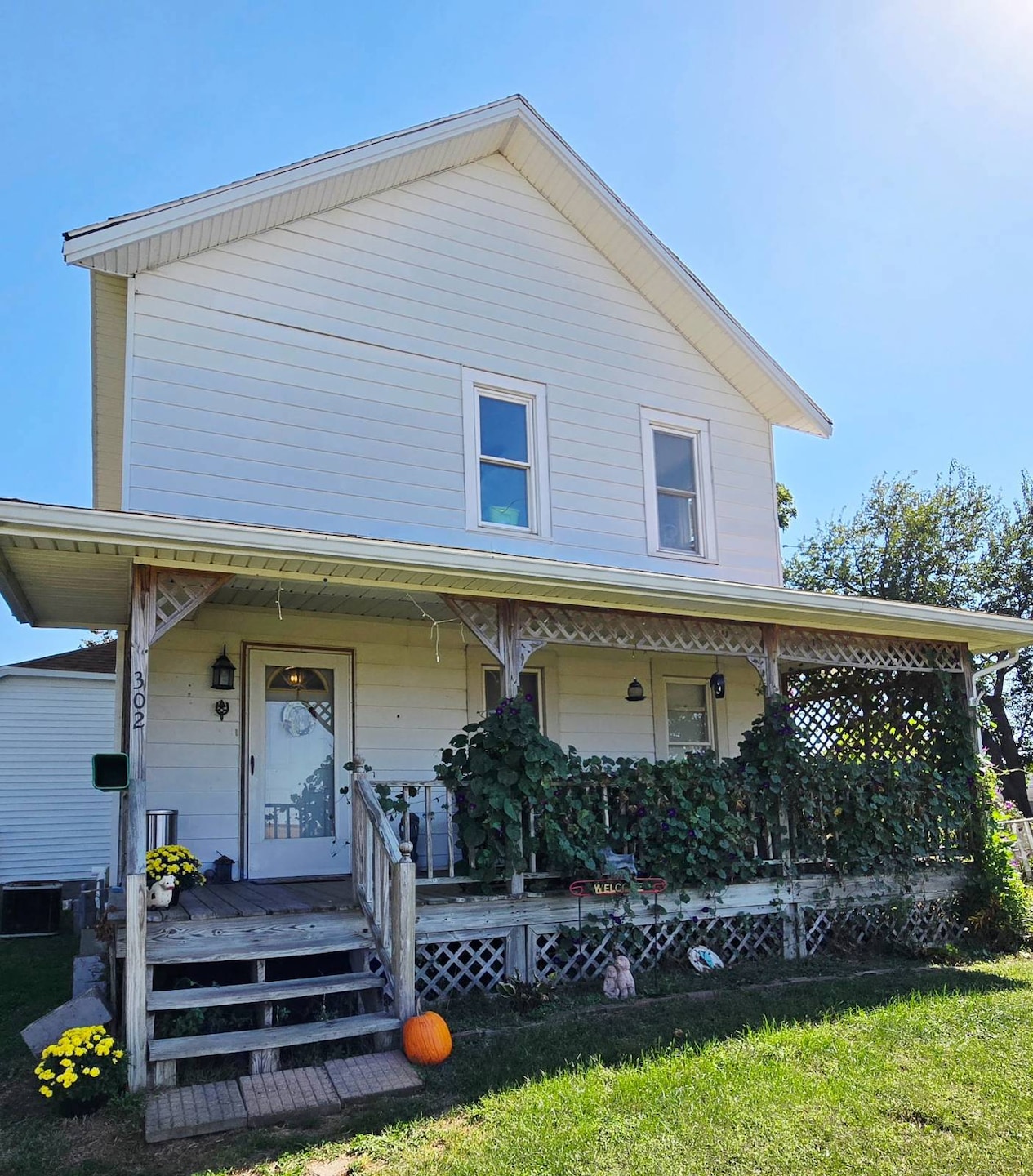 302 West St, North Henderson, IL 61466 - photo 1