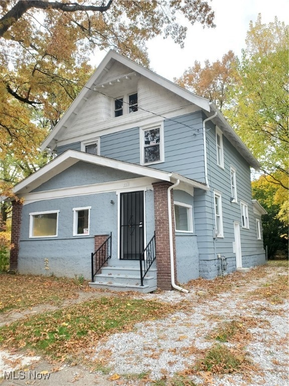 830 Sumner St, Akron, OH 44311 - photo 1