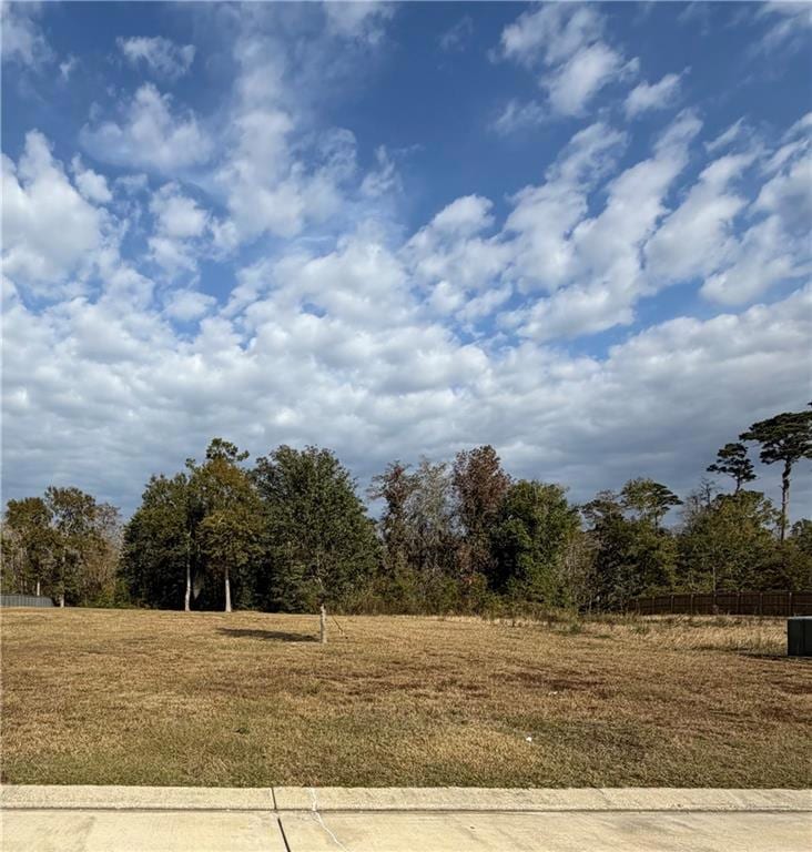 641 Dockside Dr, Slidell, LA 70461 - photo 1