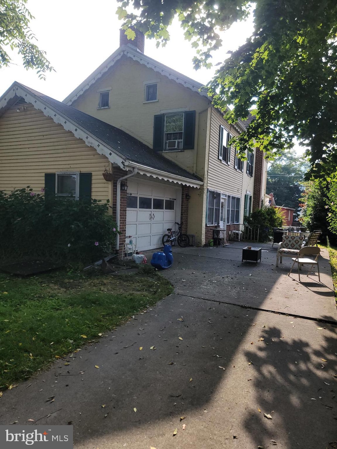 For Rent $1,750/month