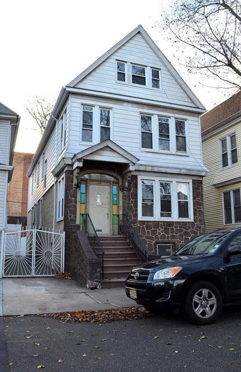 24 Stegman Terrace unit 2, Jersey City, NJ 07305 - photo 1