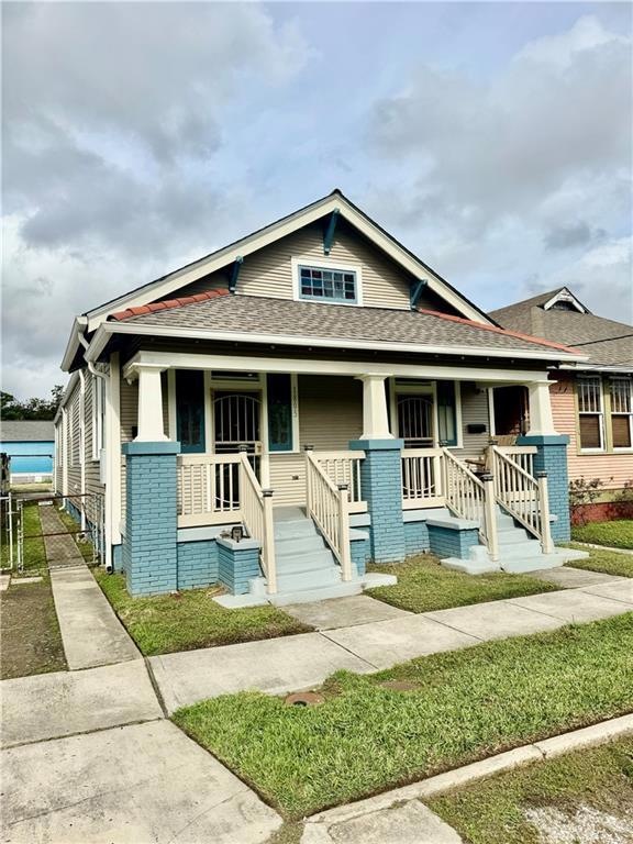 Front of duplex