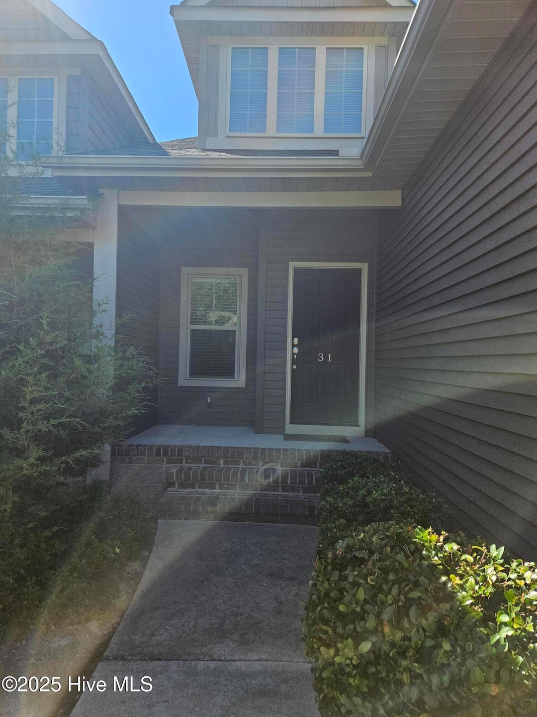 For Rent $1,800/month