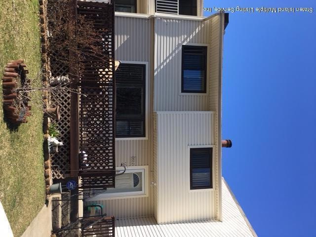 455 Willow Rd E unit 2, Staten Island, NY 10314 - photo 1