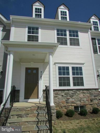 7107 Durrette Rd, Ruther Glen, VA 22546 - photo 1