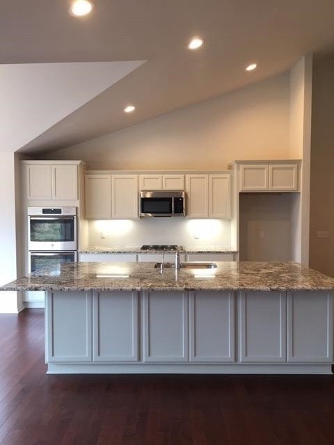 5515 Hartman Ct, Dexter, MI 48130 - photo 1