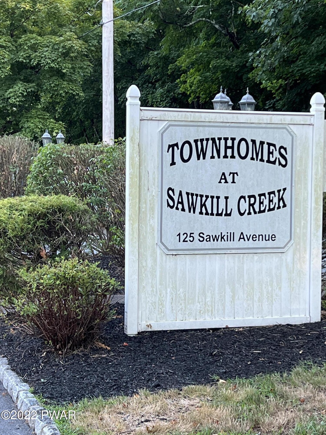 125 Sawkill Dr, Milford, PA 18337 - photo 1