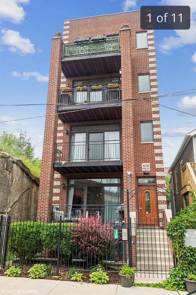 For Rent $2,900/month • Co-Listing Agent