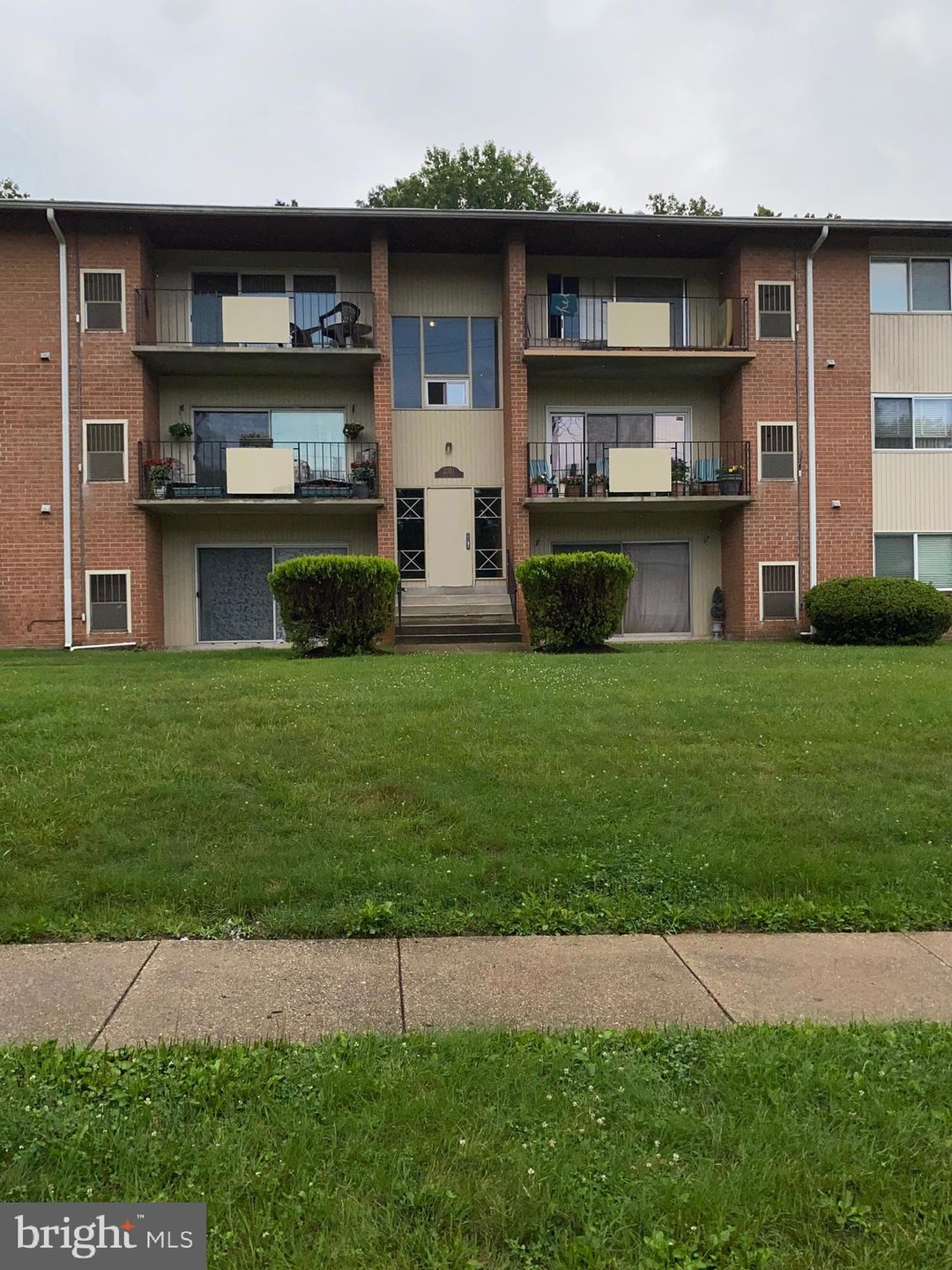 2311 Olson St unit 202A, Temple Hills, MD 20748 - photo 1